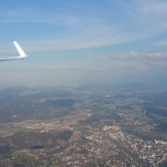 Flugwegposition um 16:03:33: Aufgenommen in der Nähe von Villach, Österreich in 1789 Meter