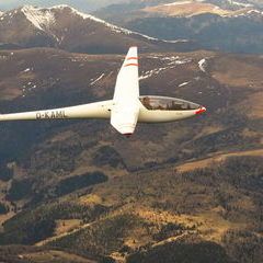 Flugwegposition um 14:38:15: Aufgenommen in der Nähe von Gemeinde Albeck, 9571, Österreich in 3237 Meter