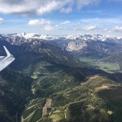 Verortung via Georeferenzierung der Kamera: Aufgenommen in der Nähe von Hafning bei Trofaiach, Österreich in 2000 Meter