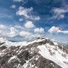 Flugwegposition um 12:35:42: Aufgenommen in der Nähe von Gemeinde Zams, Österreich in 3123 Meter