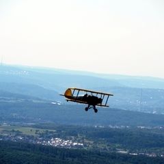 Flugwegposition um 15:28:58: Aufgenommen in der Nähe von Esslingen, Deutschland in 745 Meter