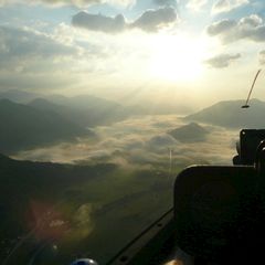 Flugwegposition um 02:58:28: Aufgenommen in der Nähe von Donnersbach, Österreich in 2011 Meter