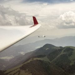 Flugwegposition um 11:29:56: Aufgenommen in der Nähe von Hall, 8911 Hall, Österreich in 2642 Meter