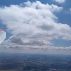 Flugwegposition um 11:45:21: Aufgenommen in der Nähe von Okres České Budějovice, Tschechien in 1517 Meter