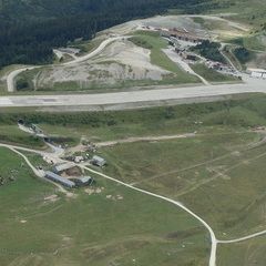 Flugwegposition um 13:42:06: Aufgenommen in der Nähe von Savoyen, Frankreich in 2353 Meter