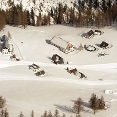 Flugwegposition um 14:36:49: Aufgenommen in der Nähe von Gemeinde St. Lorenzen im Mürztal, St. Lorenzen im Mürztal, Österreich in 1520 Meter