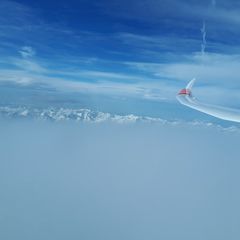 Verortung via Georeferenzierung der Kamera: Aufgenommen in der Nähe von Gemeinde Tux, Österreich in 0 Meter