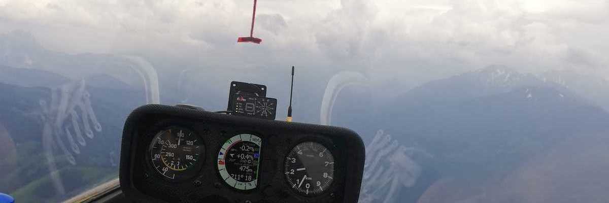 Flugwegposition um 12:04:20: Aufgenommen in der Nähe von Gemeinde Selzthal, Selzthal, Österreich in 2074 Meter
