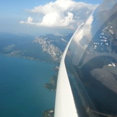 Flugwegposition um 16:59:51: Aufgenommen in der Nähe von Gemeinde St. Wolfgang im Salzkammergut, Österreich in 2340 Meter