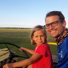 Verortung via Georeferenzierung der Kamera: Aufgenommen in der Nähe von Gemeinde Feldkirchen bei Graz, Feldkirchen bei Graz, Österreich in 400 Meter