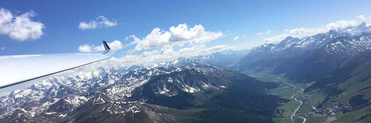 Flugwegposition um 13:50:17: Aufgenommen in der Nähe von Maloja, Schweiz in 3248 Meter