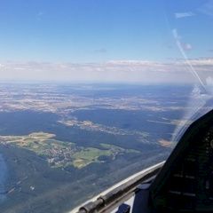 Flugwegposition um 13:05:37: Aufgenommen in der Nähe von Gemeinde Hernstein, 2560, Österreich in 1806 Meter