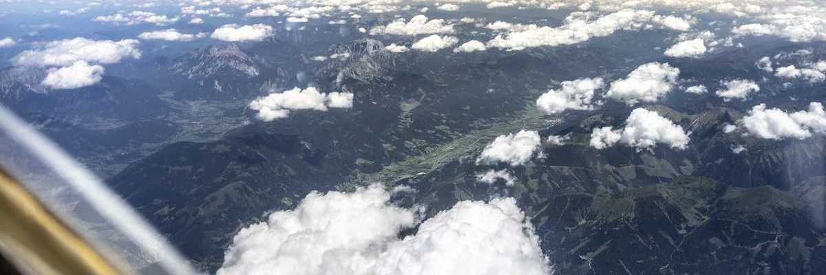 Flugwegposition um 09:57:35: Aufgenommen in der Nähe von Irdning, 8952, Österreich in 3022 Meter