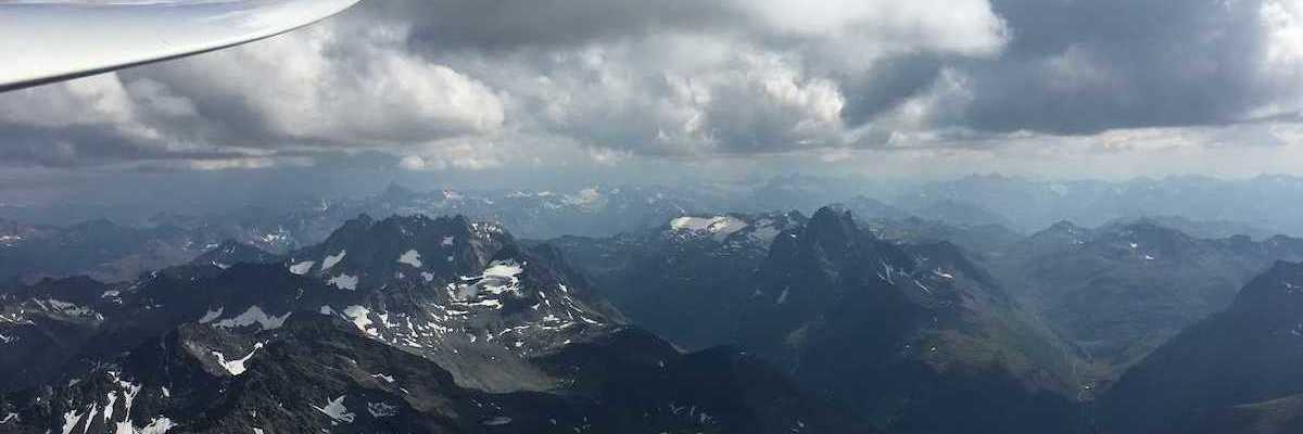 Verortung via Georeferenzierung der Kamera: Aufgenommen in der Nähe von Gemeinde St. Anton am Arlberg, 6580 St. Anton am Arlberg, Österreich in 3300 Meter