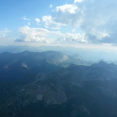 Flugwegposition um 15:29:48: Aufgenommen in der Nähe von Gemeinde Untertauern, Österreich in 2932 Meter