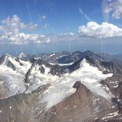 Flugwegposition um 13:53:15: Aufgenommen in der Nähe von Gemeinde Sölden, Österreich in 3785 Meter