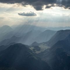 Flugwegposition um 15:18:24: Aufgenommen in der Nähe von Weng im Gesäuse, 8913, Österreich in 2082 Meter