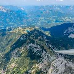 Flugwegposition um 23:00:00: Aufgenommen in der Nähe von Wiener Neustadt, Österreich in 526 Meter
