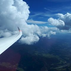 Flugwegposition um 13:21:44: Aufgenommen in der Nähe von 39037 Mühlbach, Bozen, Italien in 3428 Meter