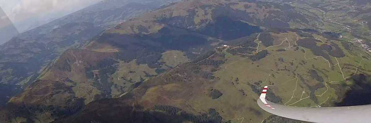 Flugwegposition um 23:00:00: Aufgenommen in der Nähe von Gemeinde Rauris, 5661, Österreich in 2235 Meter