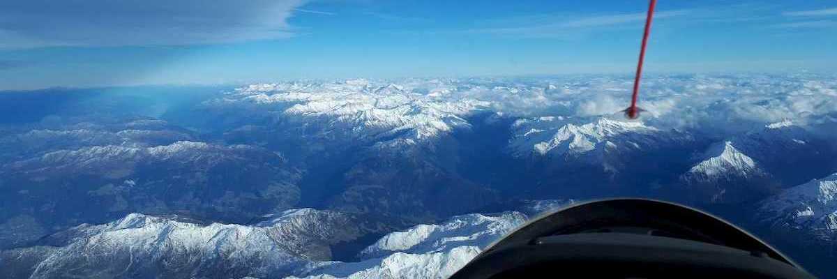 Flugwegposition um 14:06:33: Aufgenommen in der Nähe von Gemeinde Wattenberg, Österreich in 5369 Meter
