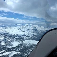 Flugwegposition um 11:21:34: Aufgenommen in der Nähe von Gemeinde Untertauern, Österreich in 2981 Meter