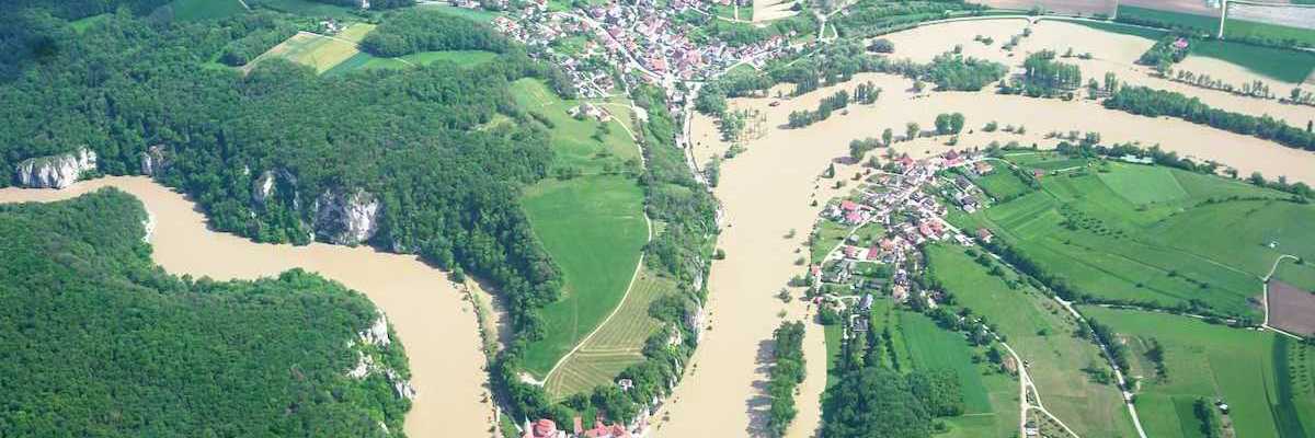 Flugwegposition um 13:41:25: Aufgenommen in der Nähe von Eichstätt, Deutschland in 1535 Meter