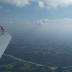 Flugwegposition um 14:52:13: Aufgenommen in der Nähe von Gemeinde Waldhausen im Strudengau, Waldhausen im Strudengau, Österreich in 2001 Meter
