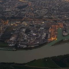 Verortung via Georeferenzierung der Kamera: Aufgenommen in der Nähe von Gemeinde Steyregg, Österreich in 1400 Meter