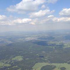 Flugwegposition um 13:23:55: Aufgenommen in der Nähe von Okres Český Krumlov, Tschechien in 1769 Meter
