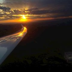 Flugwegposition um 18:34:55: Aufgenommen in der Nähe von Waidhofen an der Ybbs, Österreich in 1294 Meter