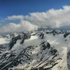 Verortung via Georeferenzierung der Kamera: Aufgenommen in der Nähe von Gemeinde Neustift im Stubaital, 6167 Neustift im Stubaital, Österreich in 0 Meter