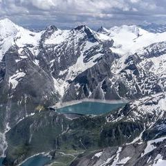 Flugwegposition um 13:00:05: Aufgenommen in der Nähe von Mittersill, Österreich in 3341 Meter