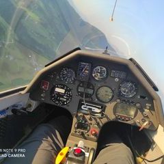 Flugwegposition um 17:31:25: Aufgenommen in der Nähe von Gemeinde Wagrain, 5602, Österreich in 1485 Meter