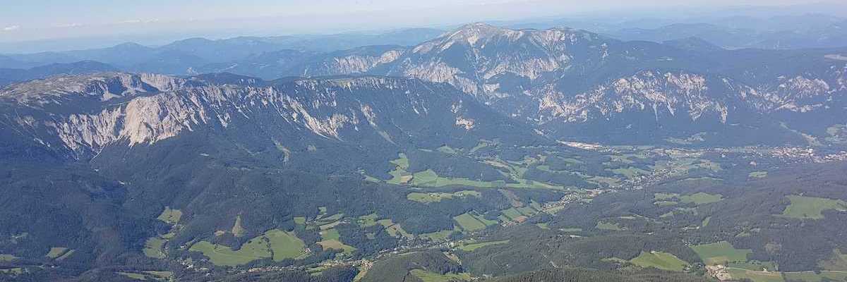 Flugwegposition um 13:26:58: Aufgenommen in der Nähe von Gemeinde Spital am Semmering, Österreich in 2579 Meter