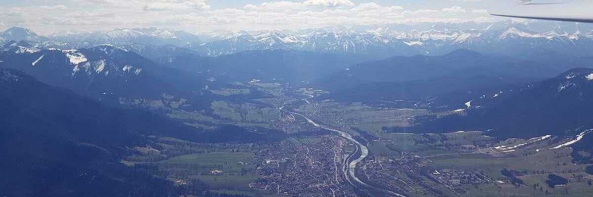 Flugwegposition um 11:06:29: Aufgenommen in der Nähe von Bad Tölz-Wolfratshausen, Deutschland in 1817 Meter