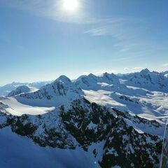 Verortung via Georeferenzierung der Kamera: Aufgenommen in der Nähe von Gemeinde Neustift im Stubaital, 6167 Neustift im Stubaital, Österreich in 3152 Meter
