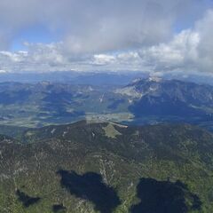 Flugwegposition um 11:18:50: Aufgenommen in der Nähe von 33010 Malborghetto Valbruna, Udine, Italien in 2434 Meter