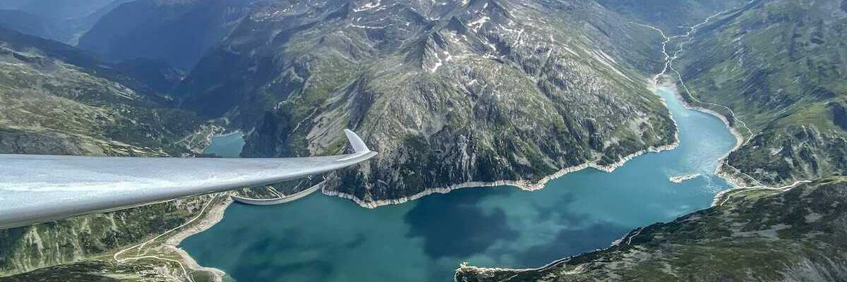 Flugwegposition um 12:57:33: Aufgenommen in der Nähe von Gemeinde Hüttschlag, 5612, Österreich in 2980 Meter