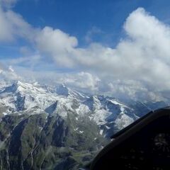 Flugwegposition um 13:19:27: Aufgenommen in der Nähe von Gemeinde Uttendorf, Österreich in 2971 Meter