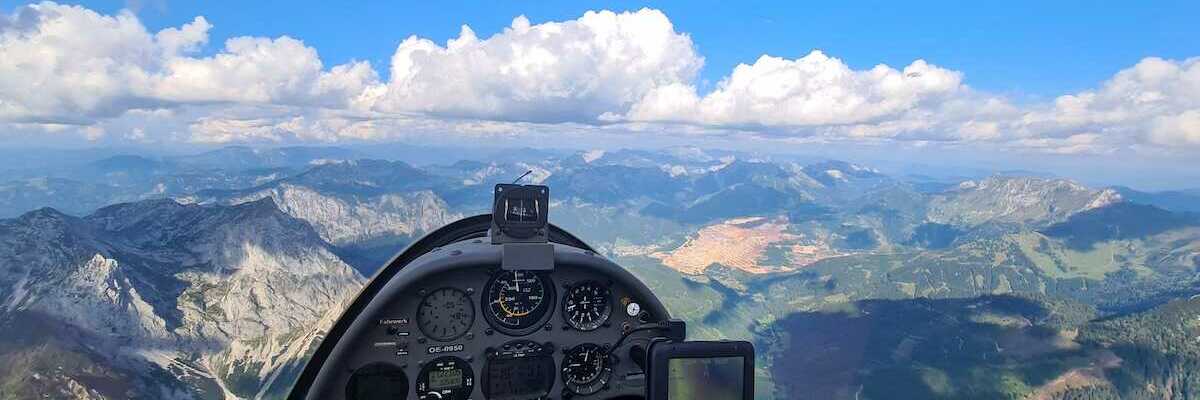 Flugwegposition um 14:17:53: Aufgenommen in der Nähe von Eisenerz, Österreich in 2415 Meter