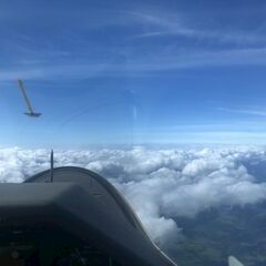 Flugwegposition um 10:26:54: Aufgenommen in der Nähe von Gemeinde Nötsch im Gailtal, Österreich in 3298 Meter