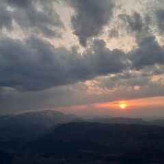 Verortung via Georeferenzierung der Kamera: Aufgenommen in der Nähe von Gemeinde Winzendorf-Muthmannsdorf, Österreich in 1400 Meter