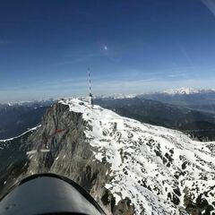 Flugwegposition um 11:26:51: Aufgenommen in der Nähe von Gemeinde Nötsch im Gailtal, Österreich in 2049 Meter