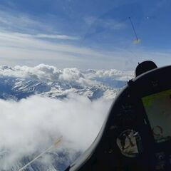 Flugwegposition um 14:16:07: Aufgenommen in der Nähe von Prättigau/Davos, Schweiz in 4133 Meter