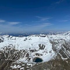 Flugwegposition um 13:22:57: Aufgenommen in der Nähe von Gemeinde Flattach, 9831, Österreich in 3046 Meter