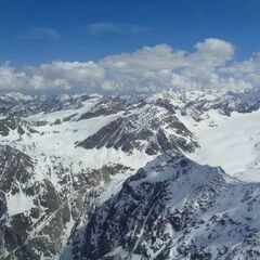 Flugwegposition um 13:11:17: Aufgenommen in der Nähe von Gemeinde St. Leonhard im Pitztal, 6481, Österreich in 3546 Meter