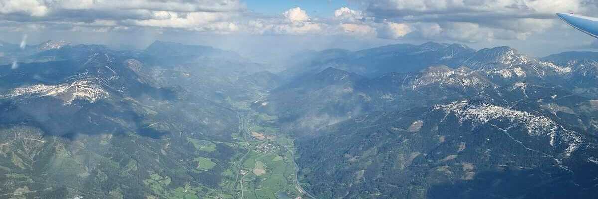 Flugwegposition um 15:02:41: Aufgenommen in der Nähe von Trieben, Österreich in 2800 Meter