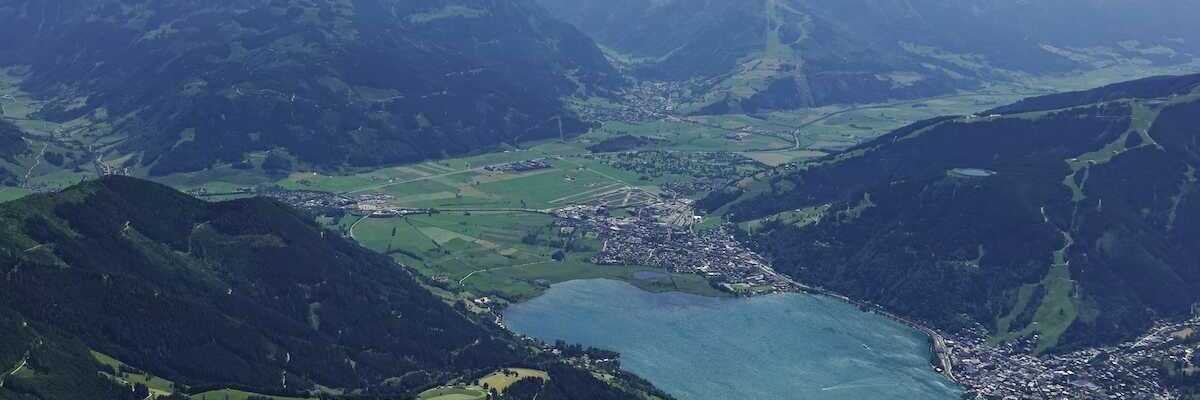 Flugwegposition um 12:07:26: Aufgenommen in der Nähe von Gemeinde Ramsau am Dachstein, 8972, Österreich in 2464 Meter