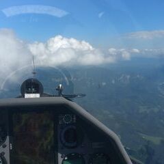 Flugwegposition um 14:49:43: Aufgenommen in der Nähe von Bruck an der Mur, 8600 Bruck an der Mur, Österreich in 2230 Meter